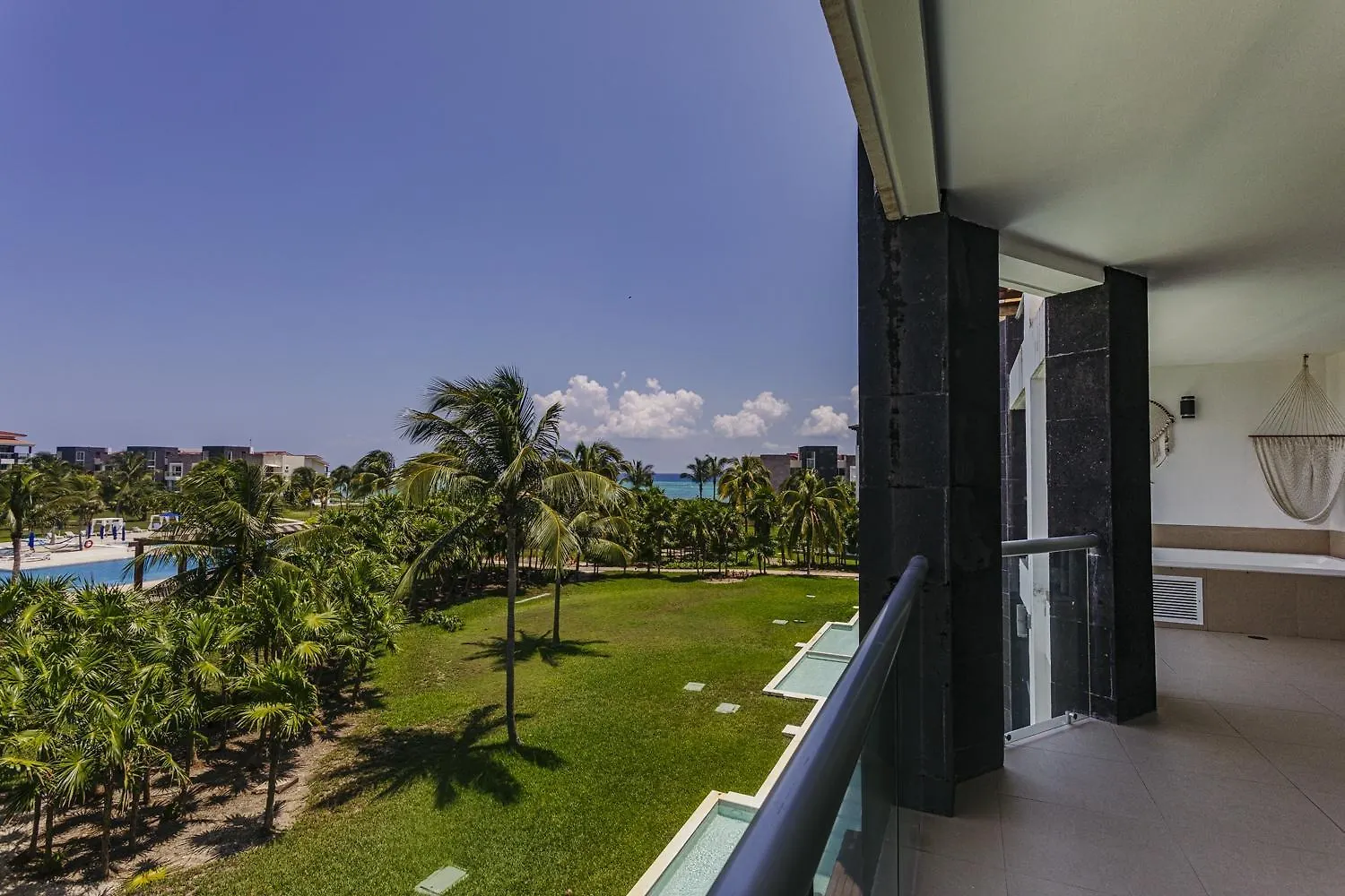 Апартаменты New !! Casa Miramar Ocean View 325 S Apts Плая-дель-Кармен